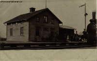 Gräveby stationshus i början av 1900-talet. - klicka för att förstora