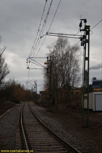 Nyreparerad Svartåbana nära Örebro S den 5 november 2007. - klicka för att förstora