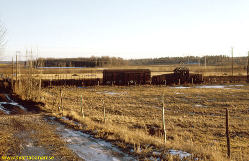 Elloket Hg 774 växlar i Latorpsbruk den 25 januari 1974. - klicka för att förstora Elloket Hg 774 växlar i Latorpsbruk den 25 januari 1974. - klicka för att förstora