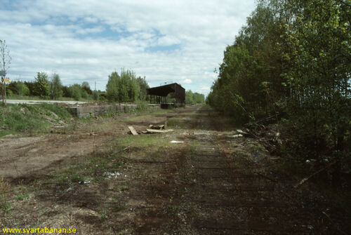 Bangården i Latorpsbruk den 28 maj 1991. - klicka för att förstora