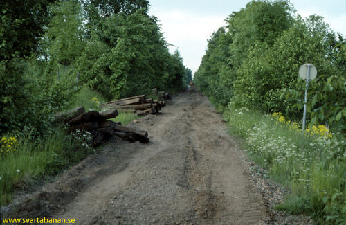 Södra infarten till Latorpsbruk den 16 juni 1991. - klicka för att förstora Södra infarten till Latorpsbruk den 16 juni 1991. - klicka för att förstora