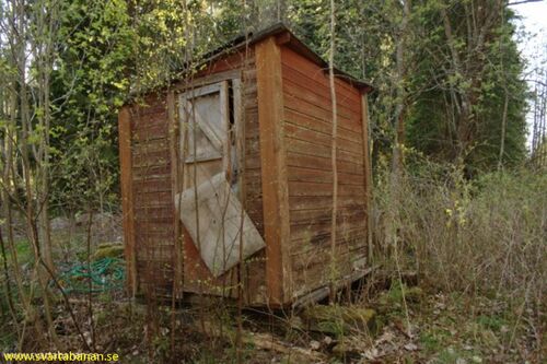 Rastkoja vid Bälsåsby banvaktstuga den 1 maj 2009. - klicka för att förstora