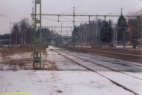 Bangården i Svartå sedd mot Degerfors våren 1984. - klicka för att förstora