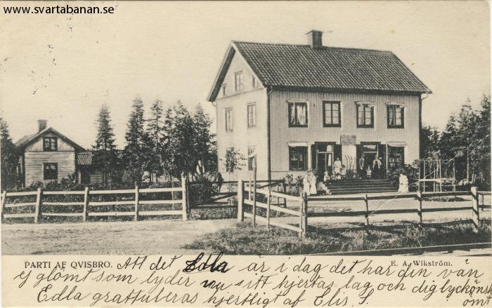 E A Wickströms affär vid Kvistbro station i början av 1900-talet. - klicka för att stänga rutan
