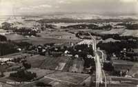 Flygfoto över Kvistbro någon gång efter 1937. - klicka för att förstora