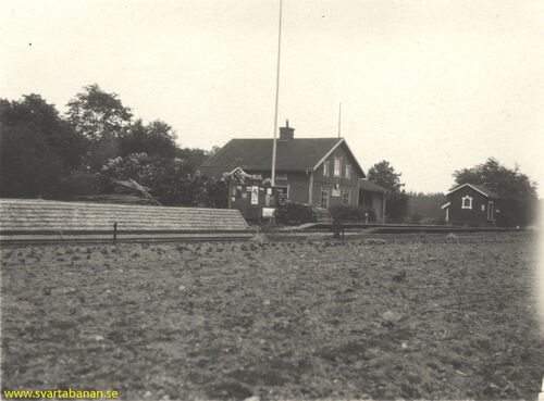 Karlslunds station före 1937. - klicka för att förstora