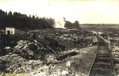 Vy från alunbruket vid Latorpsbruks station på 1910-talet. - klicka för att förstora Vy från alunbruket vid Latorpsbruks station på 1910-talet. - klicka för att förstora
