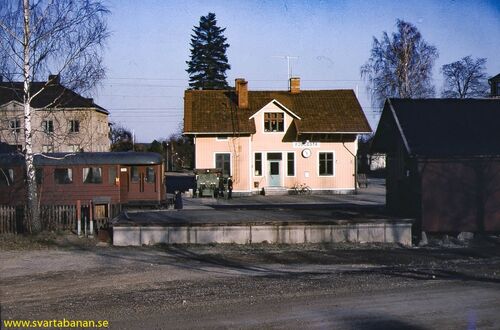 Miljöbild från Fjugesta i maj 1978. - klicka för att förstora