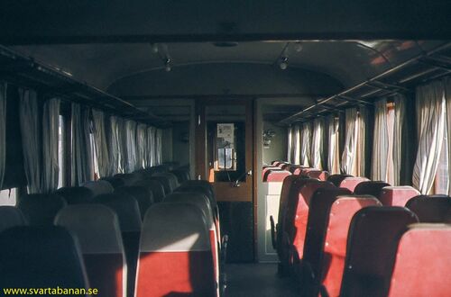 Interiör från en personvagn av modell B6 i maj 1978. - klicka för att förstora
