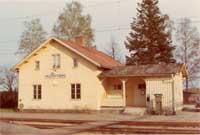 Mullhyttemo stationshus i maj 1969. Örebro bandistrikt