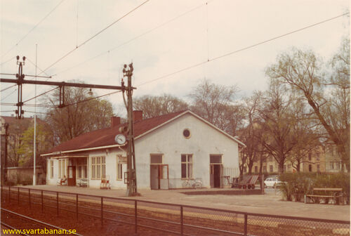 Örebro Södra stationshus i maj 1969. - klicka för att förstora